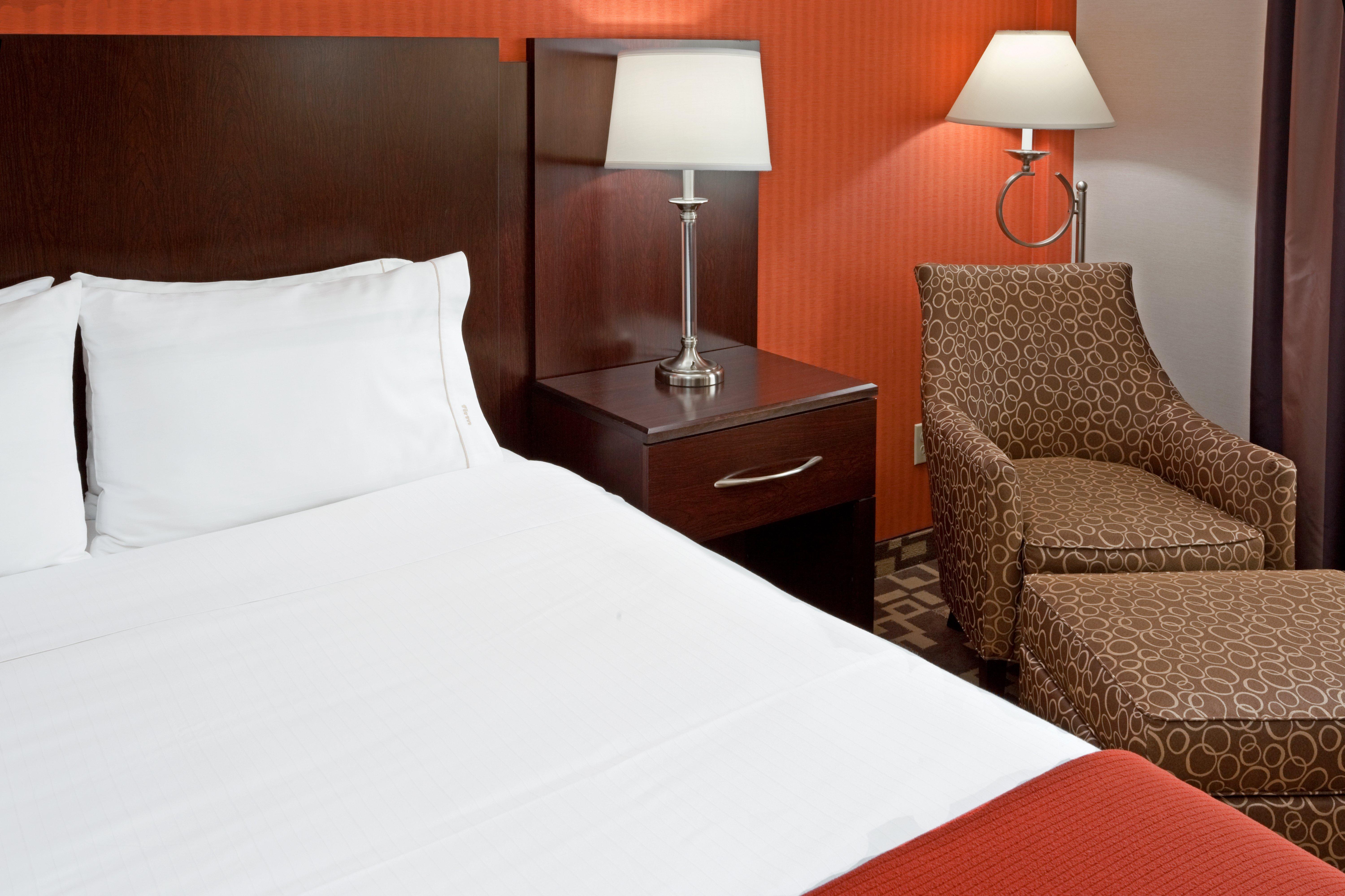 ניו יורק Holiday Inn Express Maspeth By Ihg מראה חיצוני תמונה