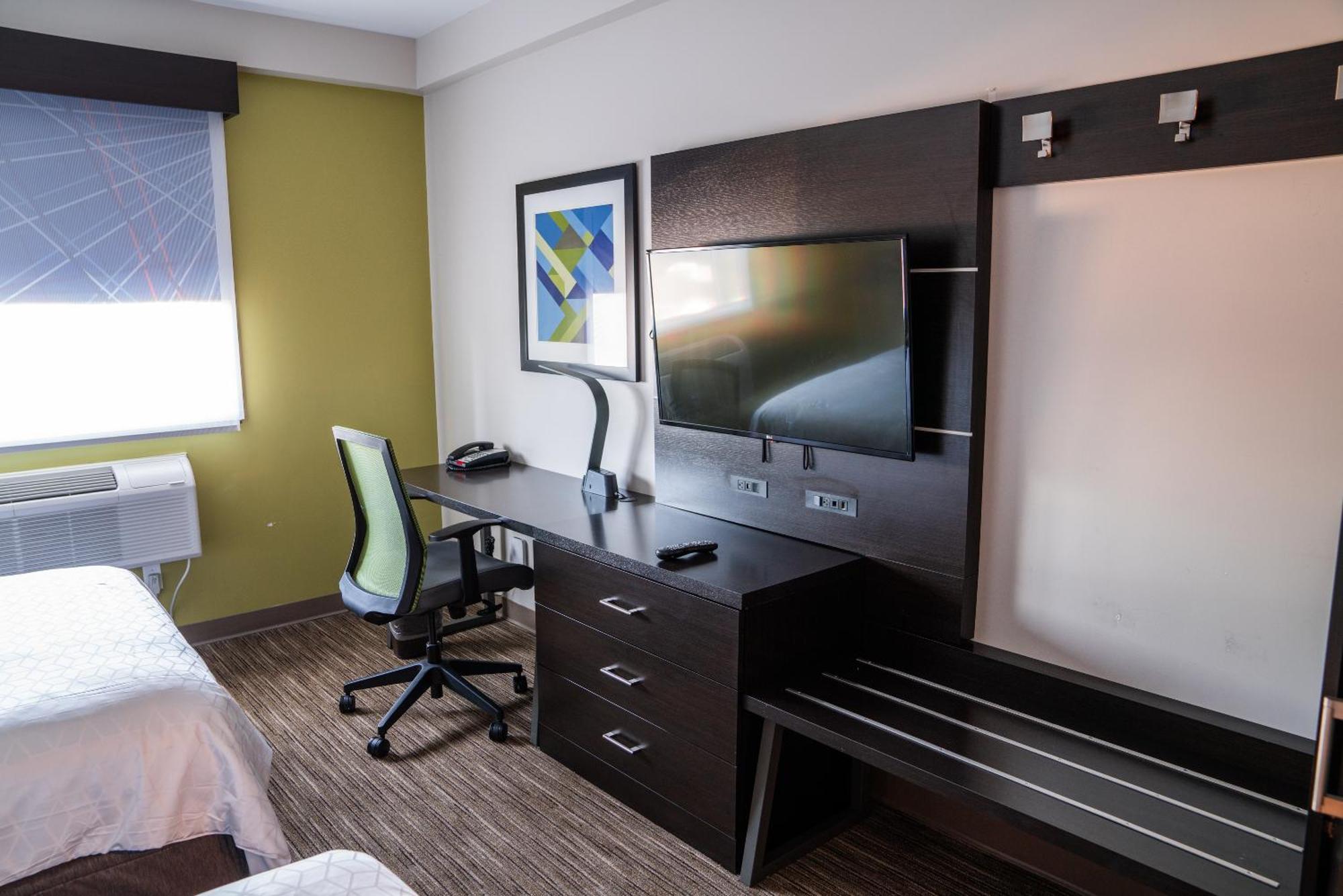 ניו יורק Holiday Inn Express Maspeth By Ihg מראה חיצוני תמונה